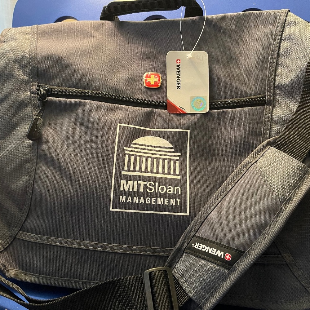 WENGER SWISS GEAR LAPTOP BAG